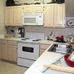 AMLI at Breckinridge Point Apartment Kitchen